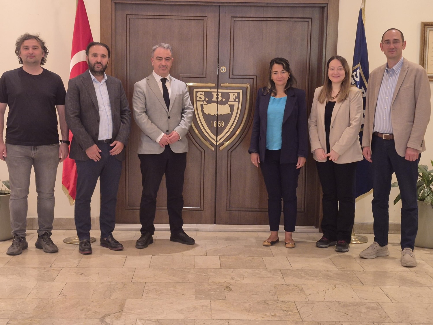 SİYASAL BİLGİLER FAKÜLTESİ AKADEMİSYENLERİNE TÜBİTAK 3501 KARİYER GELİŞTİRME PROGRAMI PROJE HAZIRLAMA EĞİTİMİ DÜZENLENDİ